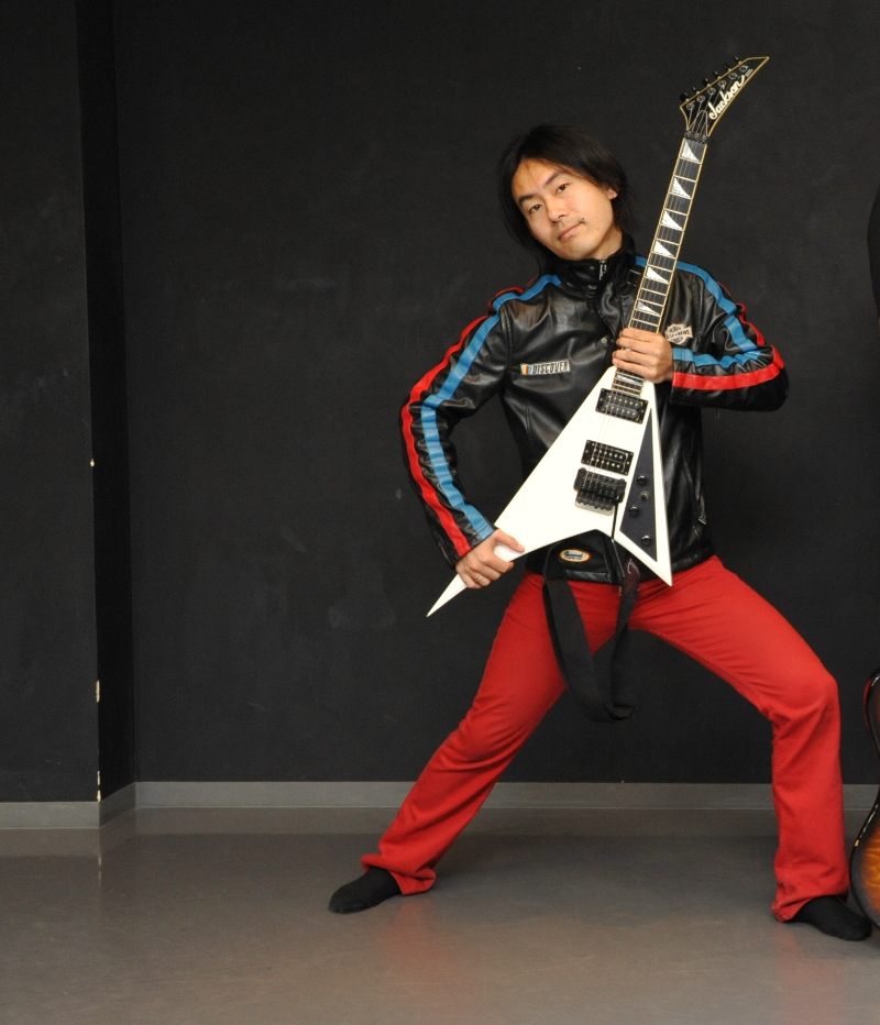 Jackson/Charvelに共感できない自分はもはやメタルギタリストではないのか – Imari Tones – Christian Metal  – Japan